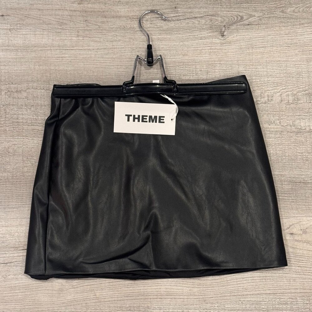 Theme NYC Sara Black Vegan Leather Mini Skirt